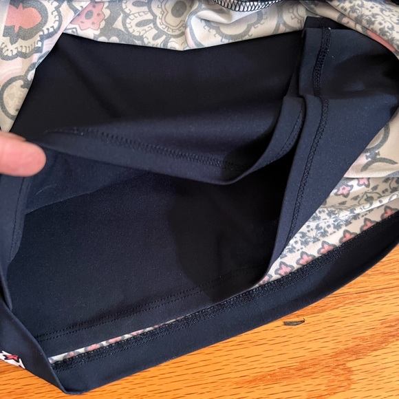 Liz Claiborne GUC size Medium - Picture 3 of 5